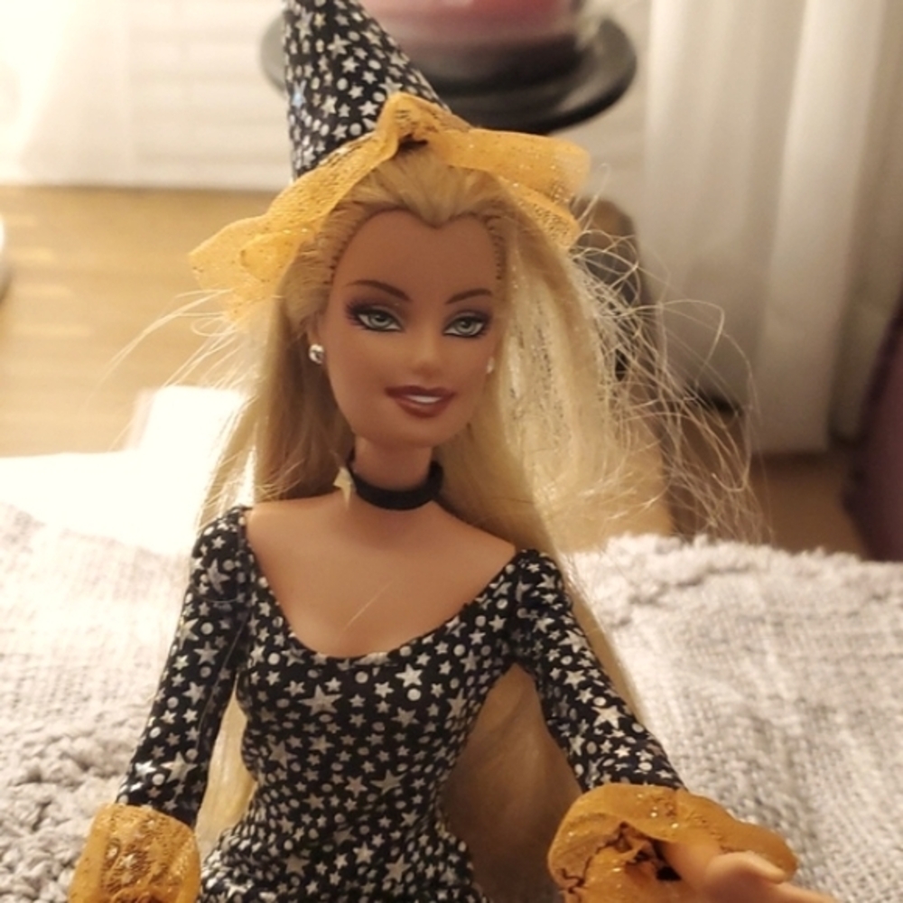 Barbie+clothes NWOT Halloween 2003